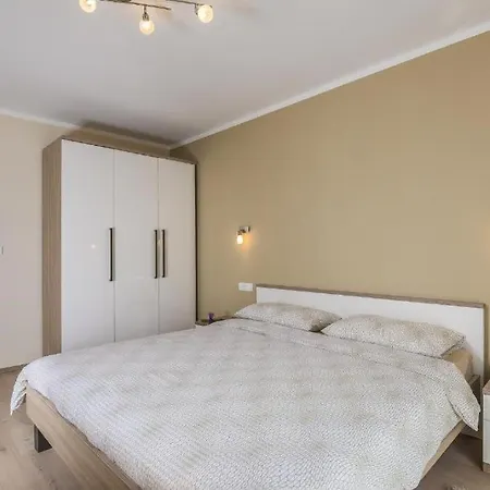 Vila 4 Bedroom Near Labin